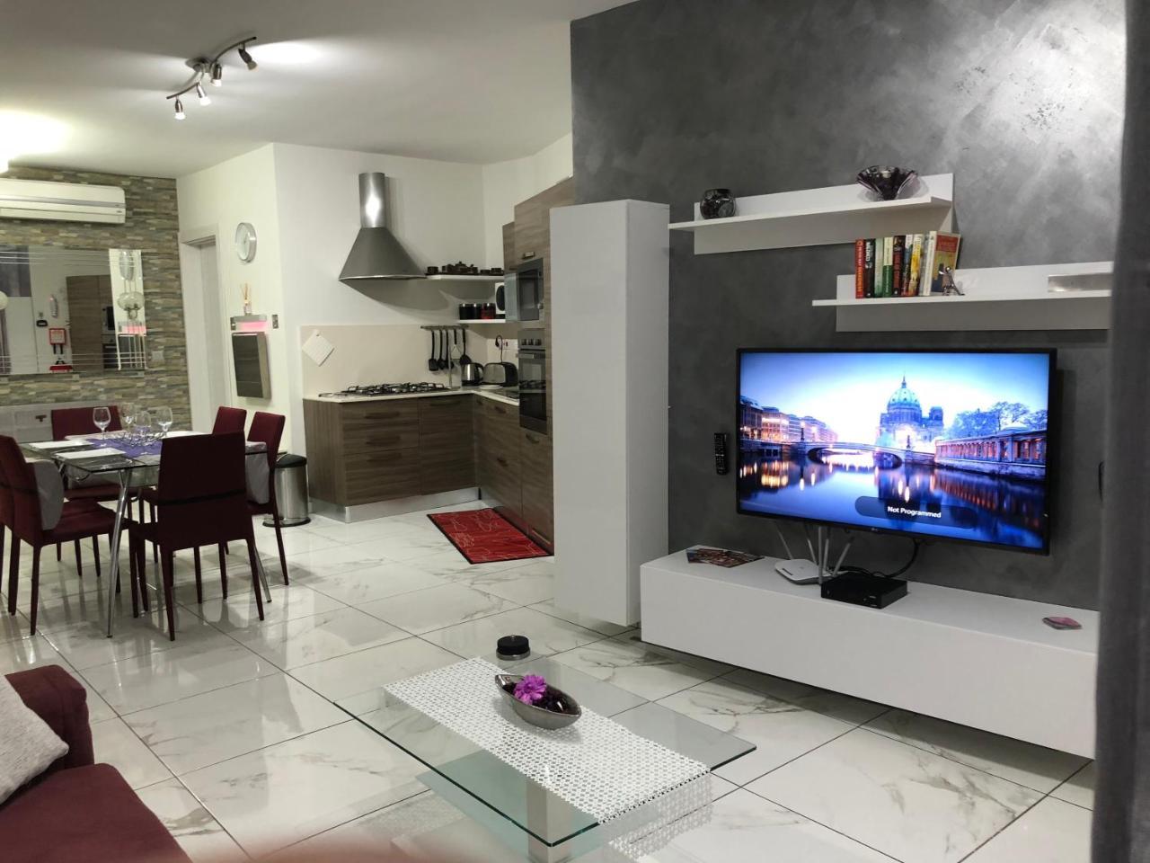 Marsascala Sea View Apartment & Penthouse Marsaskala Dış mekan fotoğraf
